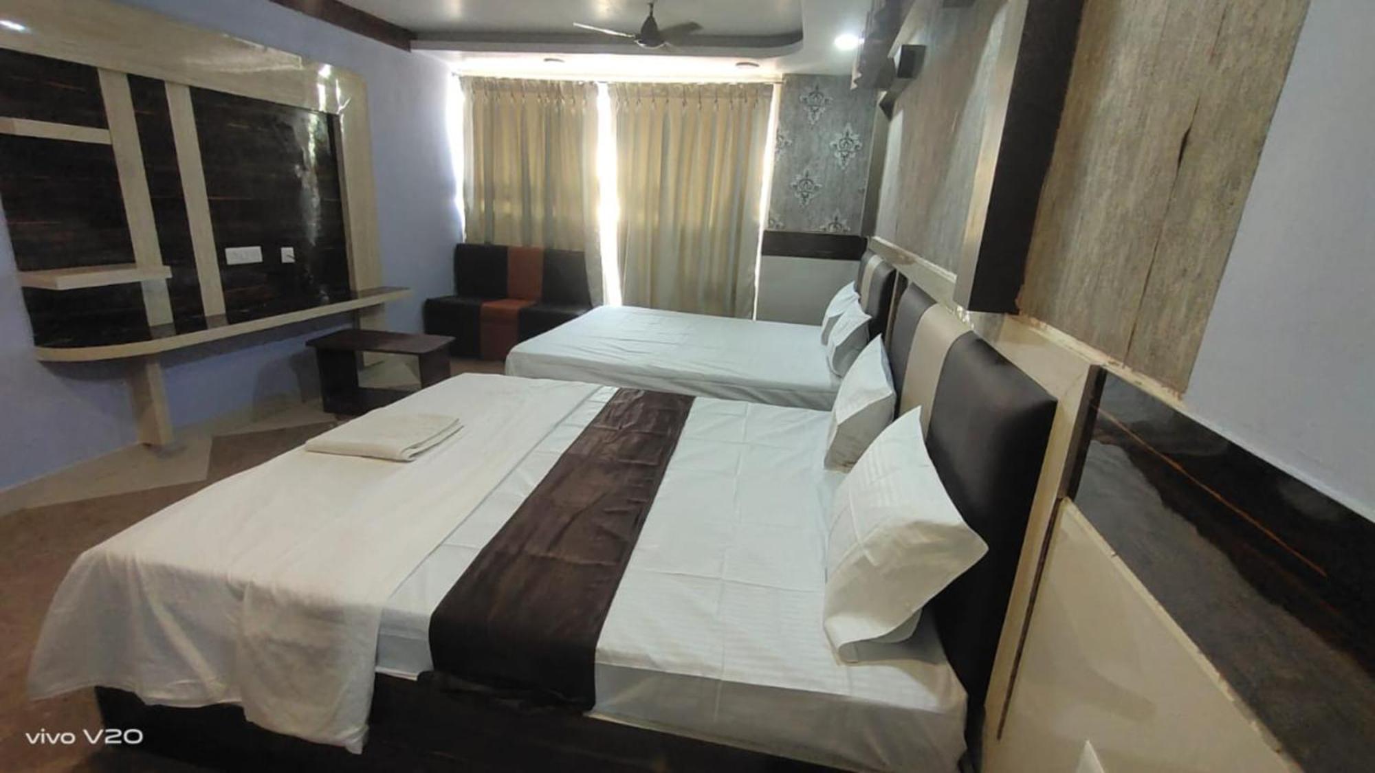 Hotel Tara Lodge Grand Road Puri - Near Jagannath Temple - Best Location Εξωτερικό φωτογραφία
